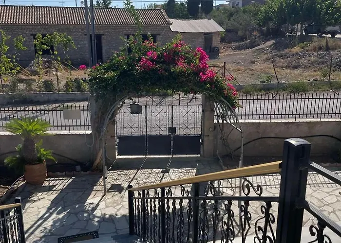Αρχοντικό Αρχαία Κόρινθος